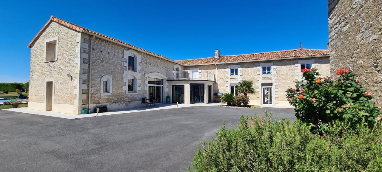 Neuville-du-Poitou A La Gloriette B&B 외부 사진
